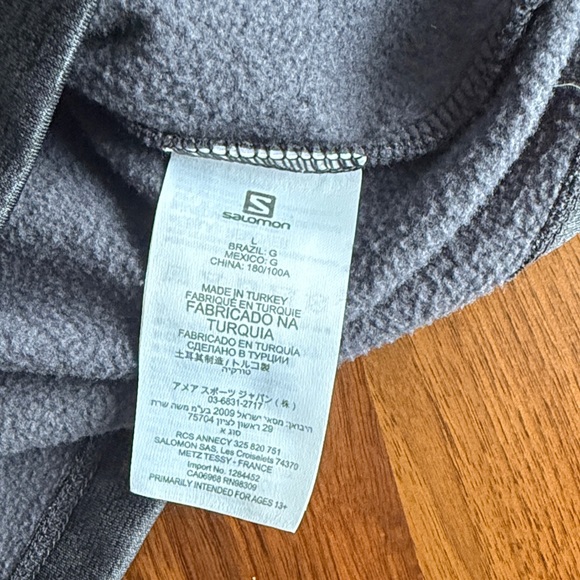 Salomon Men's Black and Gray Zip-Up Sweater - large - Picture 5 of 10